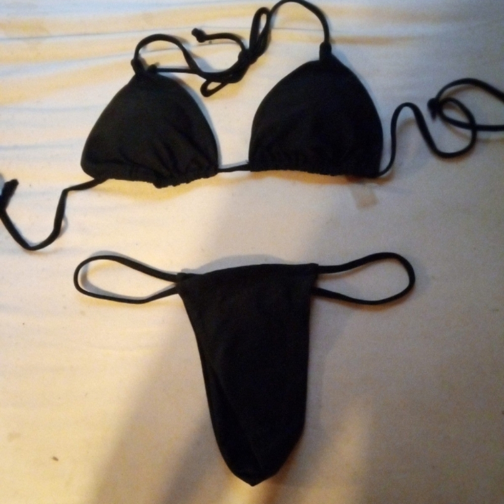 Amazon Black Bikini Set